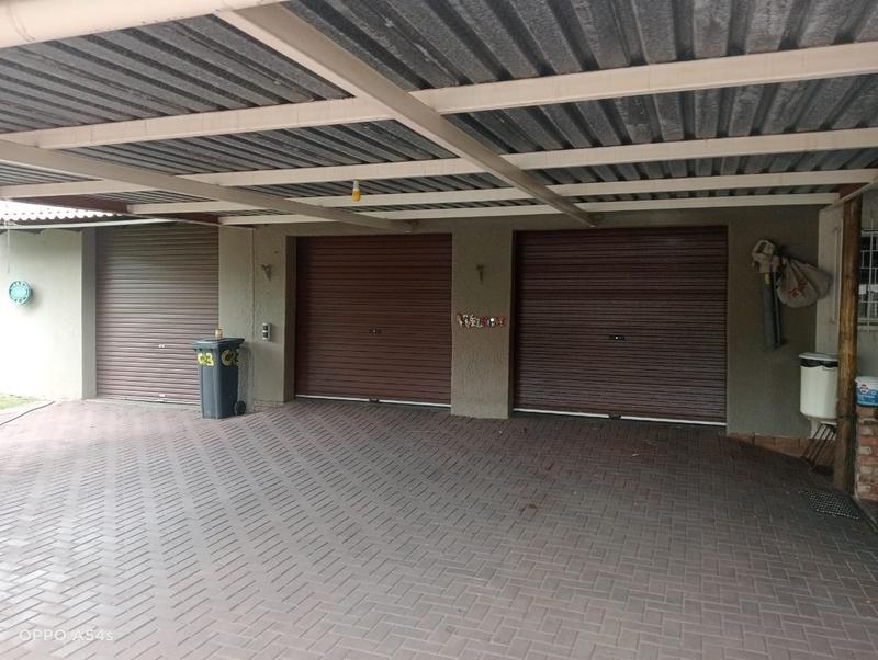 3 Bedroom Property for Sale in Vaalpark Free State